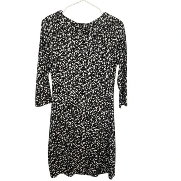 Talbots Knit Dress 3/4 Sleeve Faux‎ Wrap Black Gray White Print Dress Size LP - Picture 2 of 10